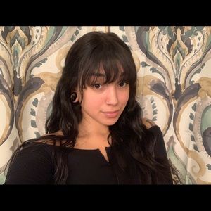 Meet your Posher, Yasmin